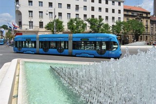 Dodatno prilagođeni ljetni vozni red